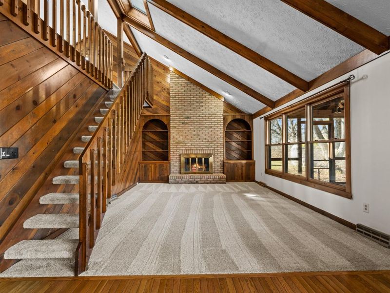 1096 Woodman Drive, Columbus, OH 43085 Photo 13