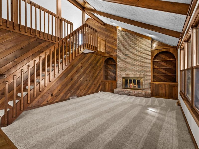 1096 Woodman Drive, Columbus, OH 43085 Photo 14