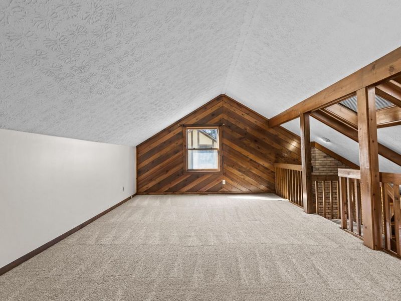 1096 Woodman Drive, Columbus, OH 43085 Photo 33