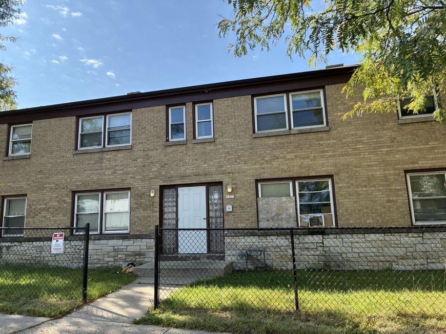 Main Photo