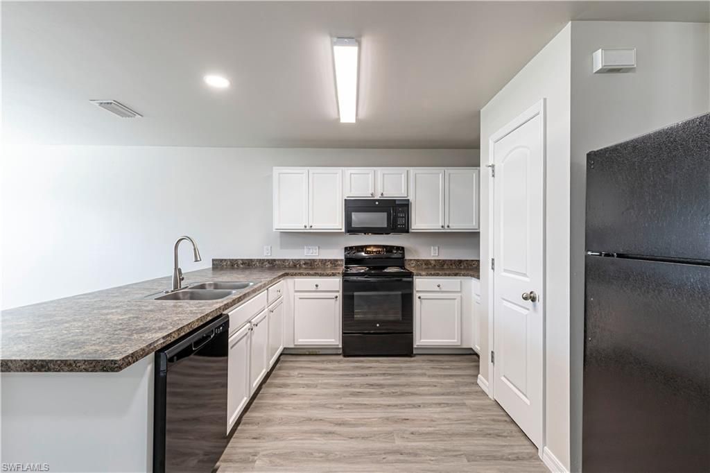 2824 NW 21st Pl, Cape Coral, FL 33993 Photo