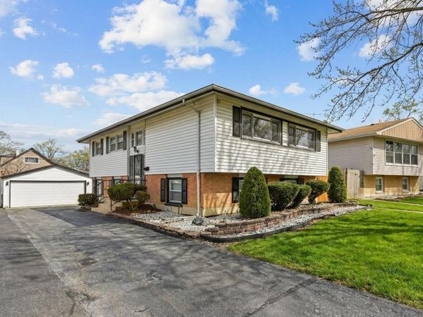 16948 Briargate Drive , Country Club Hills, IL 60478