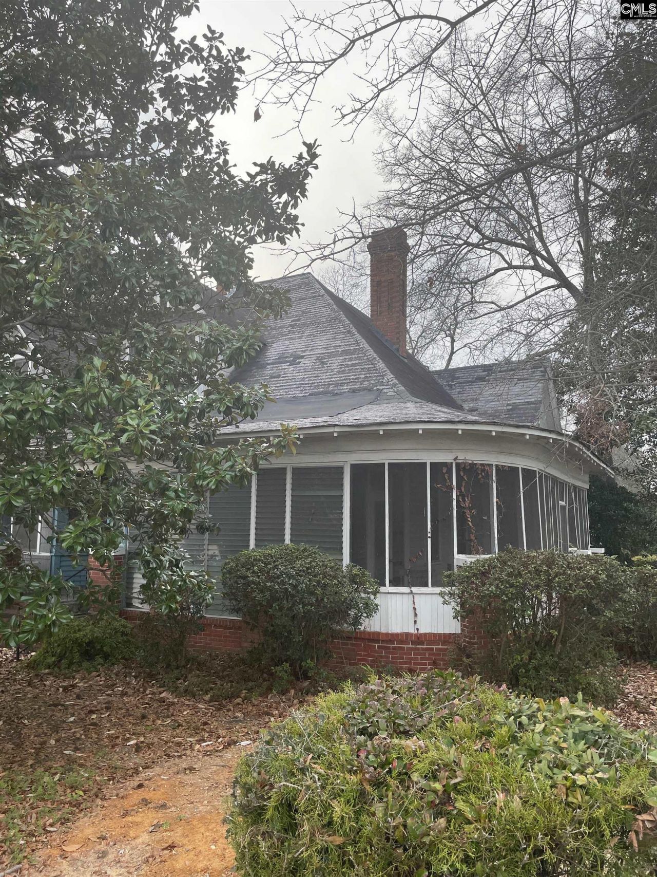 385 Boulevard Street  Photo 5