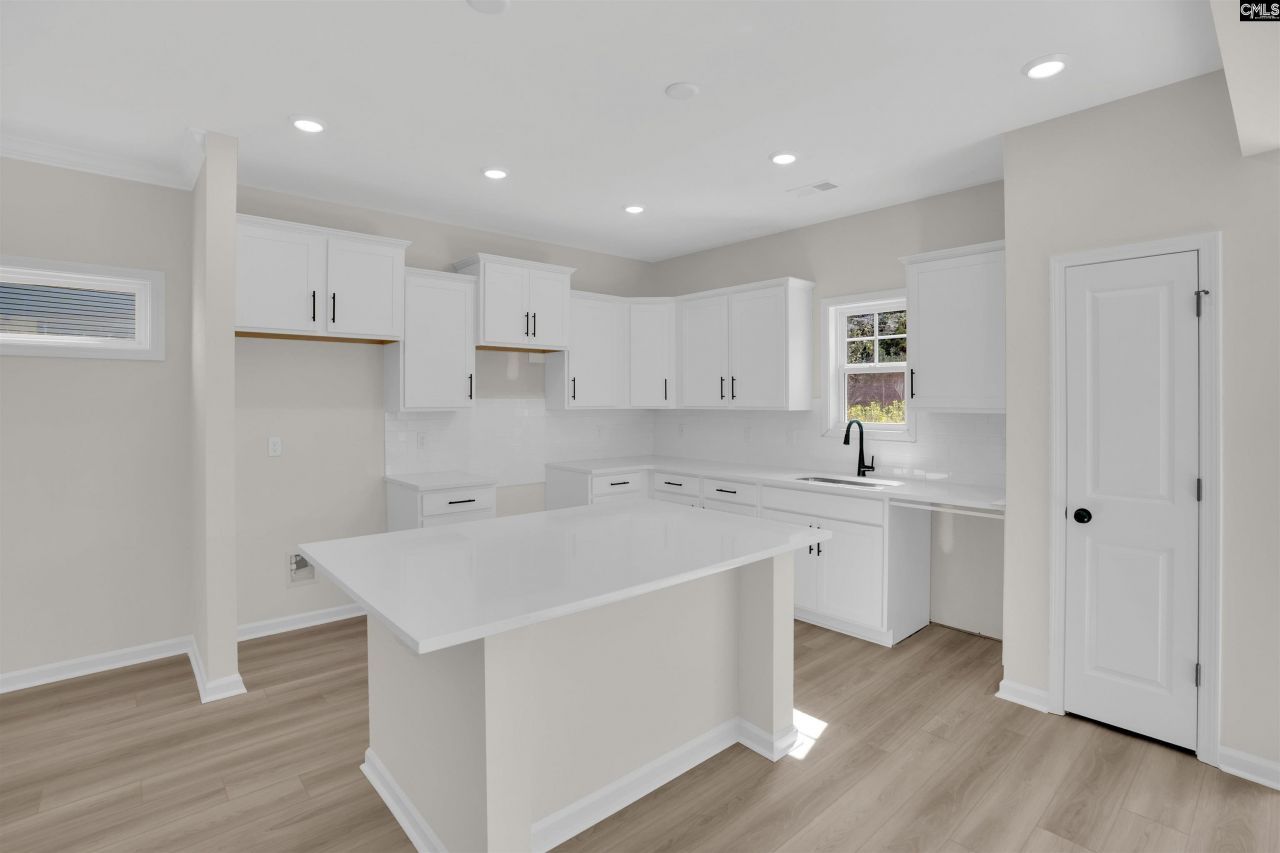 344 Caballeros Trail  Photo 7