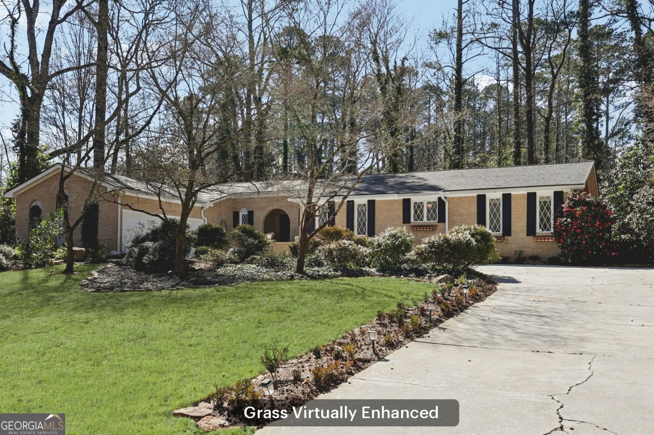 1885 Trotters Lane, Stone Mountain, GA 30087 Main Photo