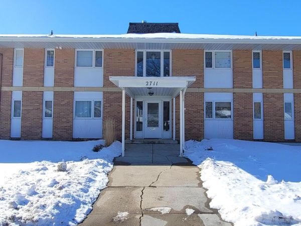 2711 12th Street S, Unit 2, Fargo, ND 58103