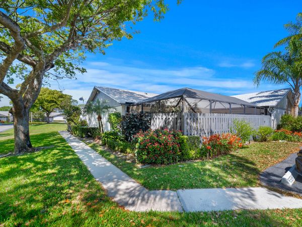 1139 Summit Trail Circle, Unit A, West Palm Beach, FL 33415