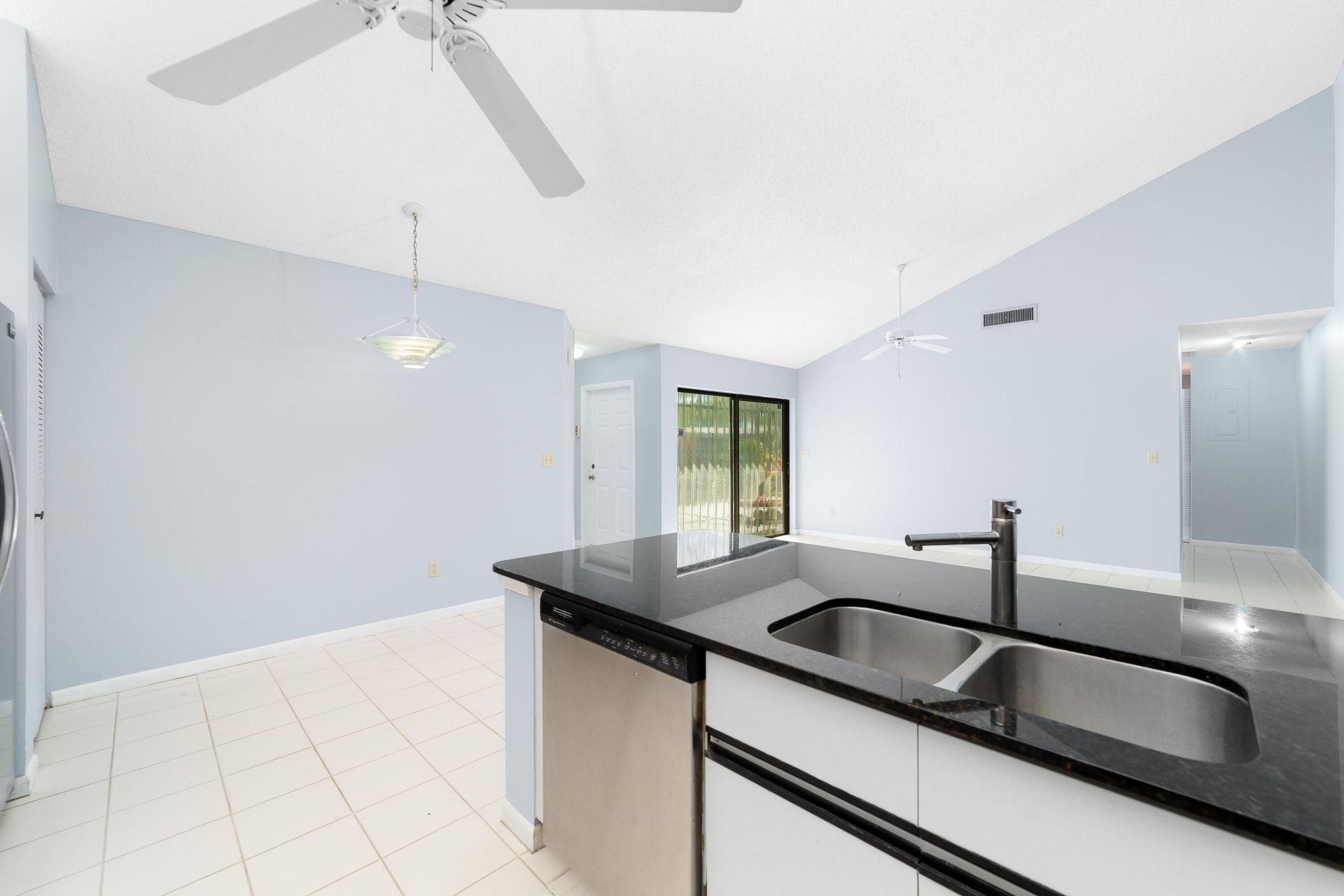 1139 Summit Trail Circle, Unit A, West Palm Beach, FL 33415 Photo