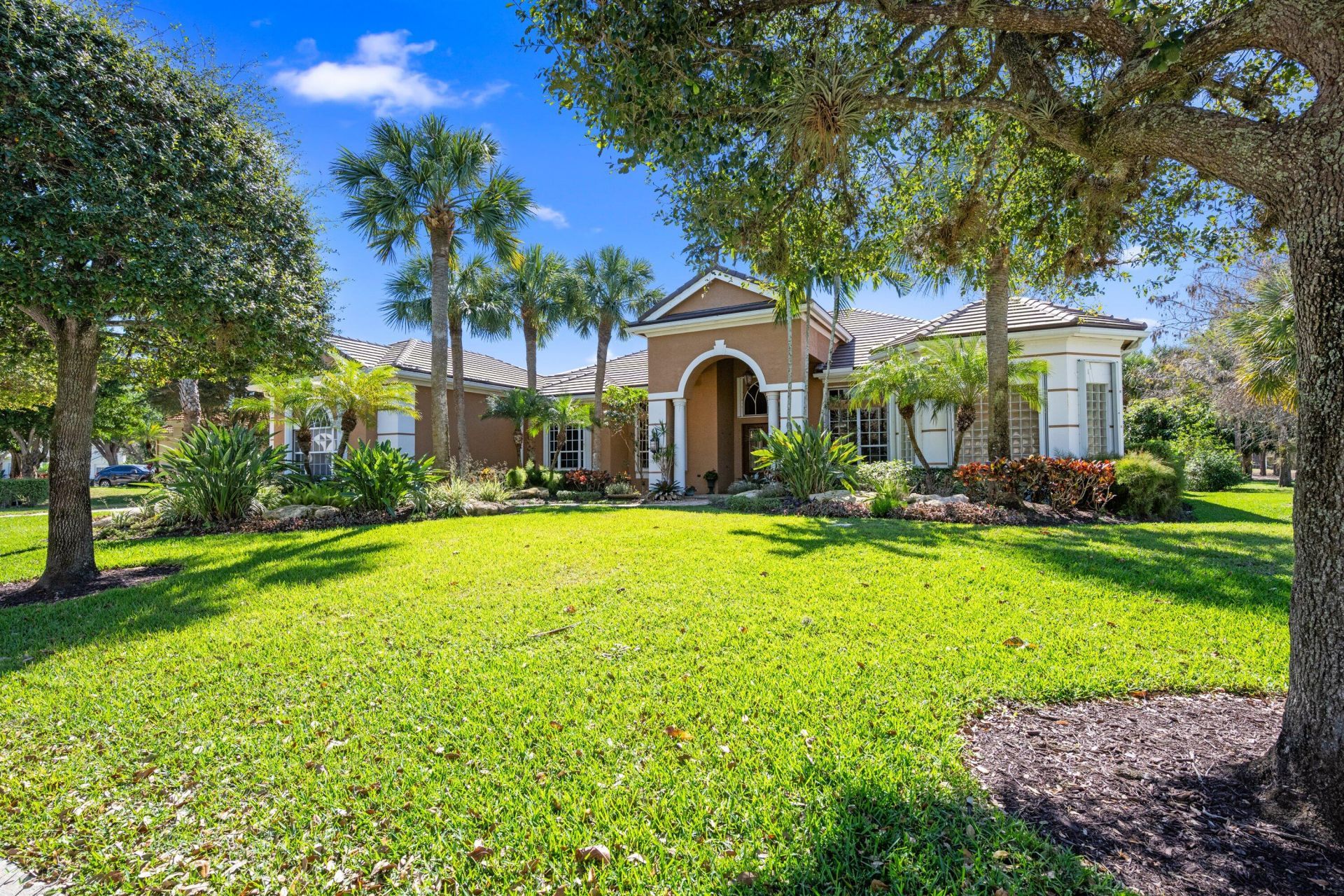 17104 Gulf Pine Circle, Wellington, FL 33414 Photo