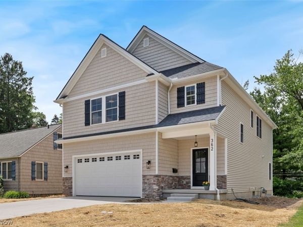 362 Oakmoor Avenue, Bay Village, OH 44140