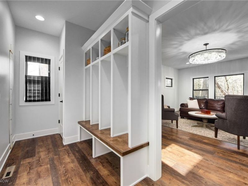 362 Oakmoor Avenue, Bay Village, OH 44140 Photo 9