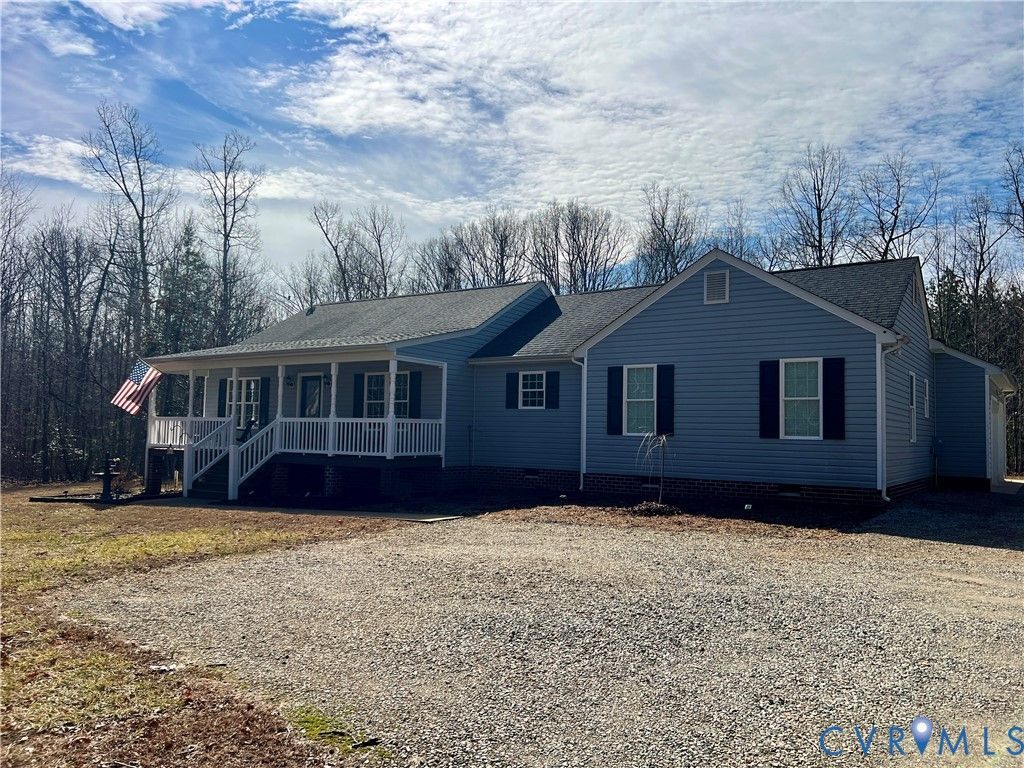 13651 Smacks Drive, Amelia Court House, VA 23002 Main Photo