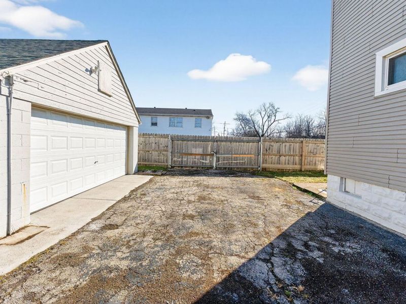 3288 E 5th Avenue, Columbus, OH 43219 Photo 42