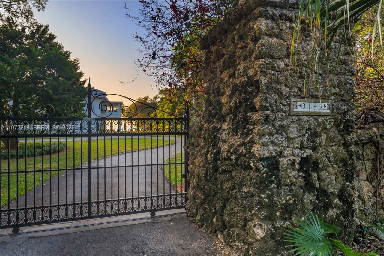 3149 Brickell Ave , Miami, FL 33129 Photo