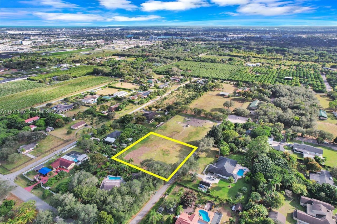 25710 SW 153 Ct, Unincorporated Dade County, FL 33032 Photo