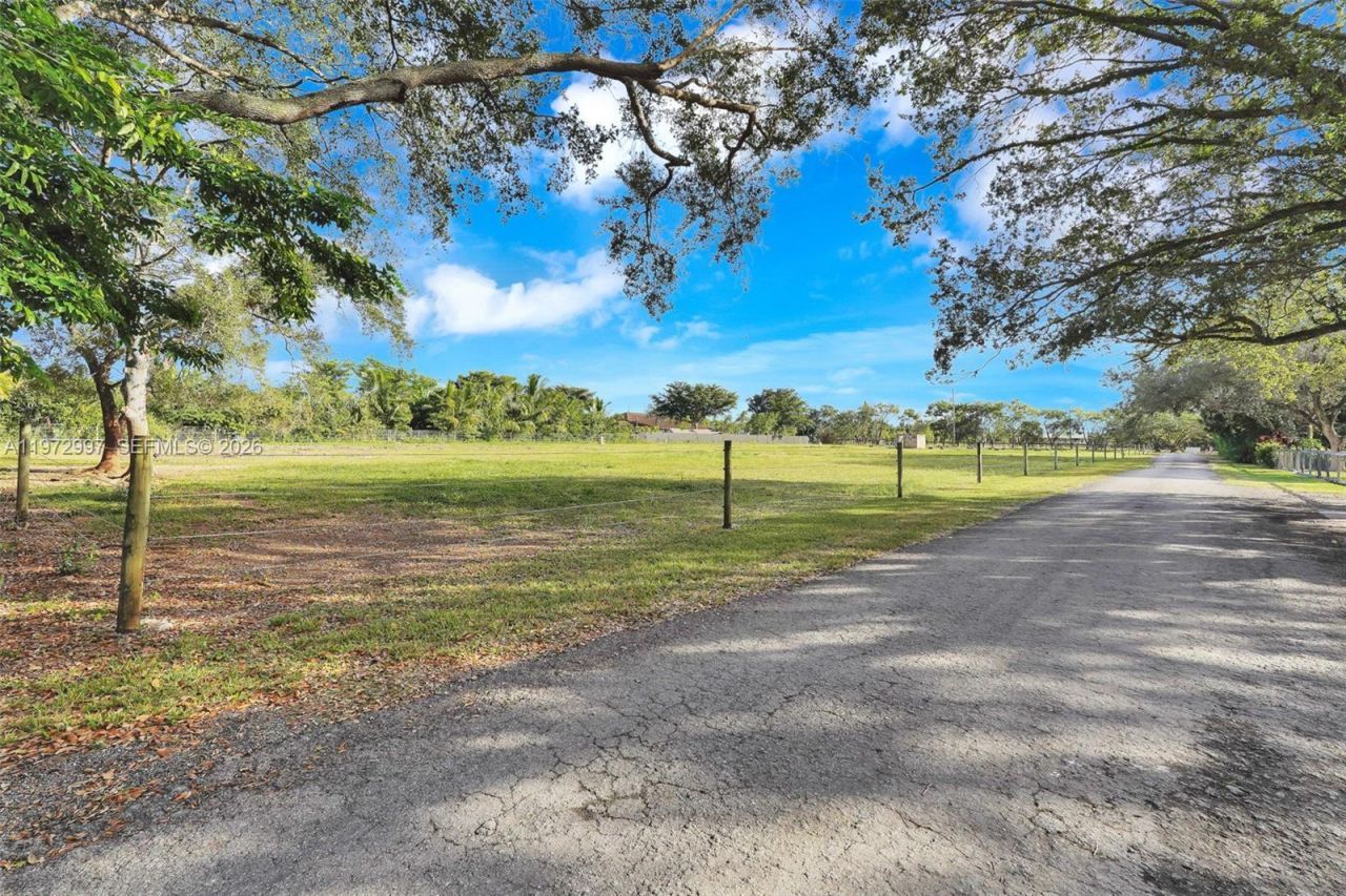 25710 SW 153 Ct, Unincorporated Dade County, FL 33032 Photo