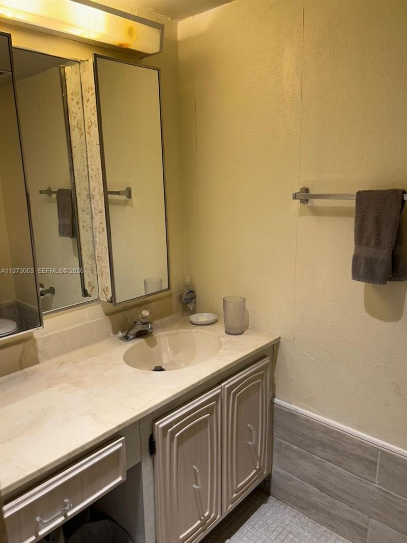 3821 Environ Blvd , Unit 202, Lauderhill, FL 33319 Photo