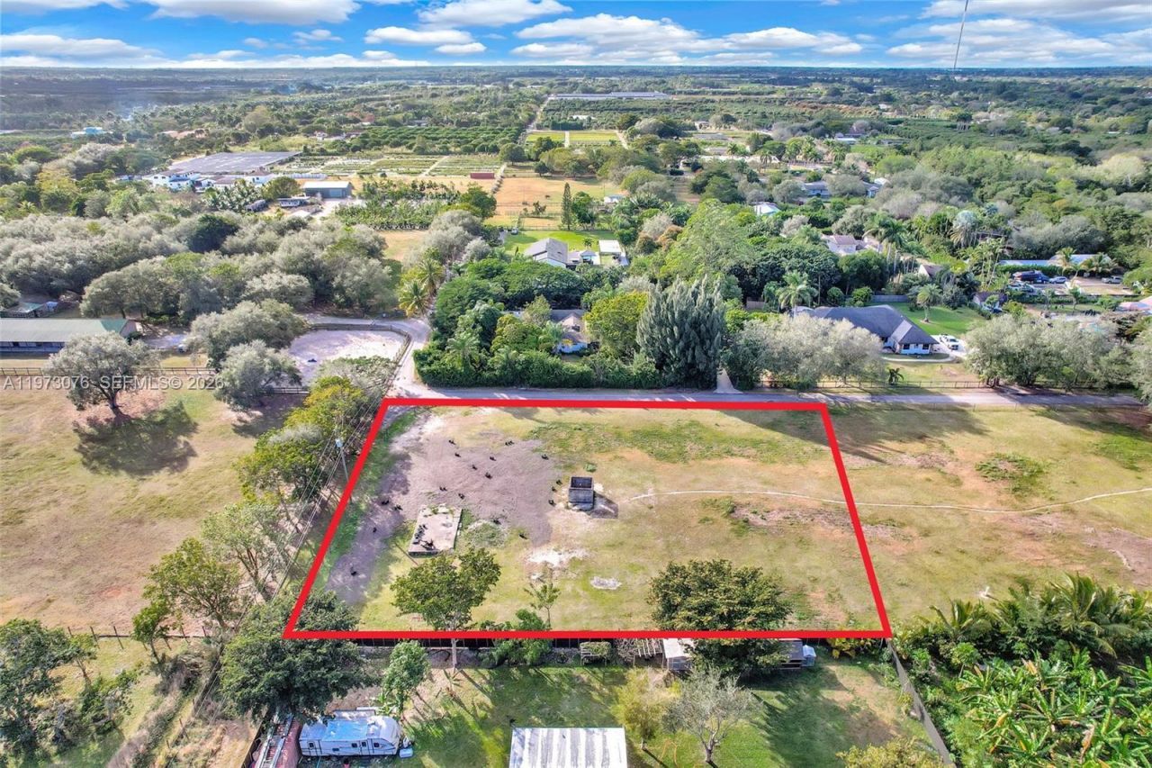 25730 SW 153 Ct, Unincorporated Dade County, FL 33032 Photo