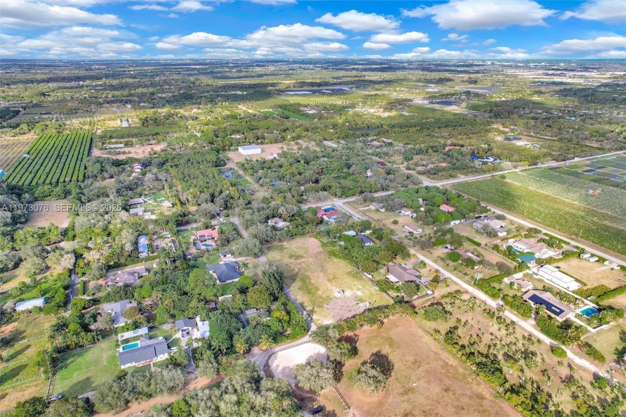 25730 SW 153 Ct, Unincorporated Dade County, FL 33032 Photo