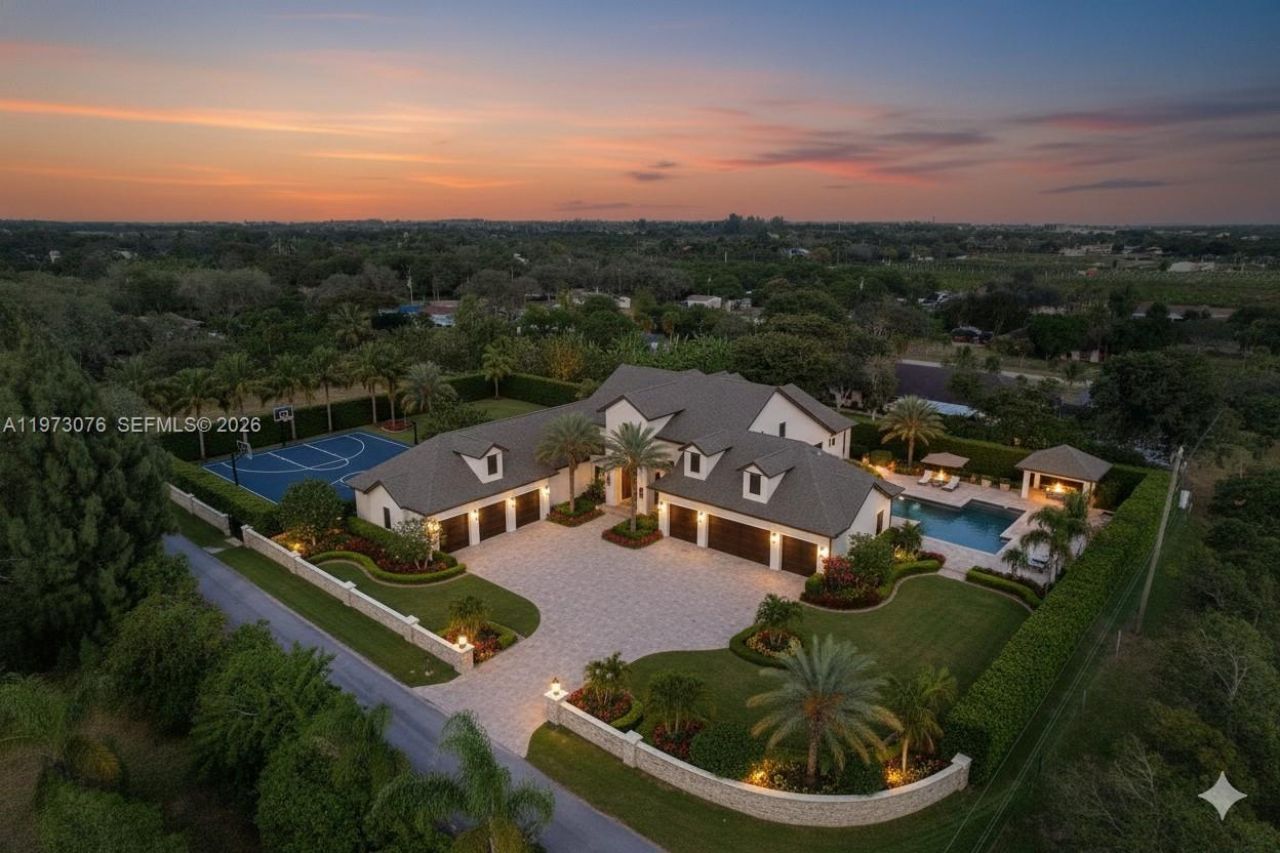 25730 SW 153 Ct, Unincorporated Dade County, FL 33032 Photo