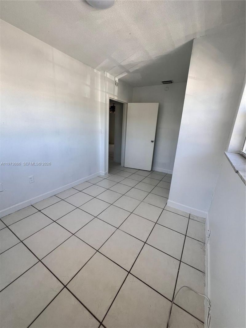 608 SW 15th Ave, Unit 2, Miami, FL 33135 Photo