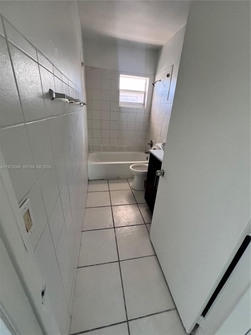 608 SW 15th Ave, Unit 2, Miami, FL 33135 Photo