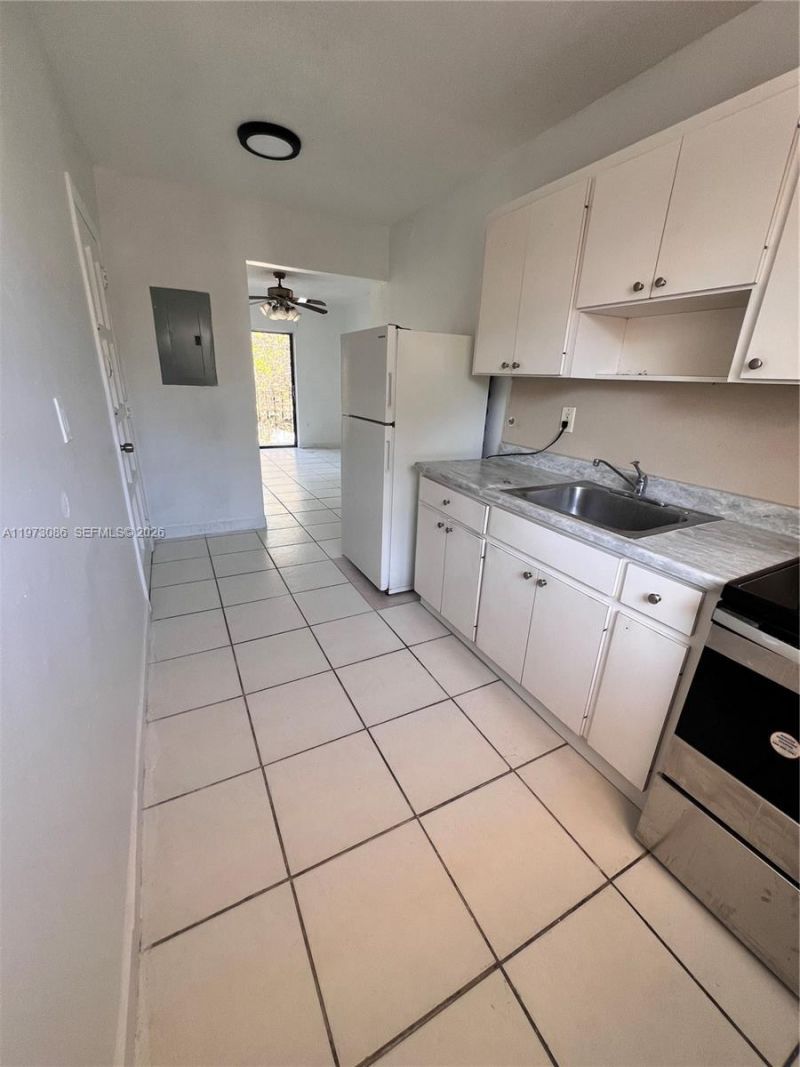 608 SW 15th Ave, Unit 2, Miami, FL 33135 Photo