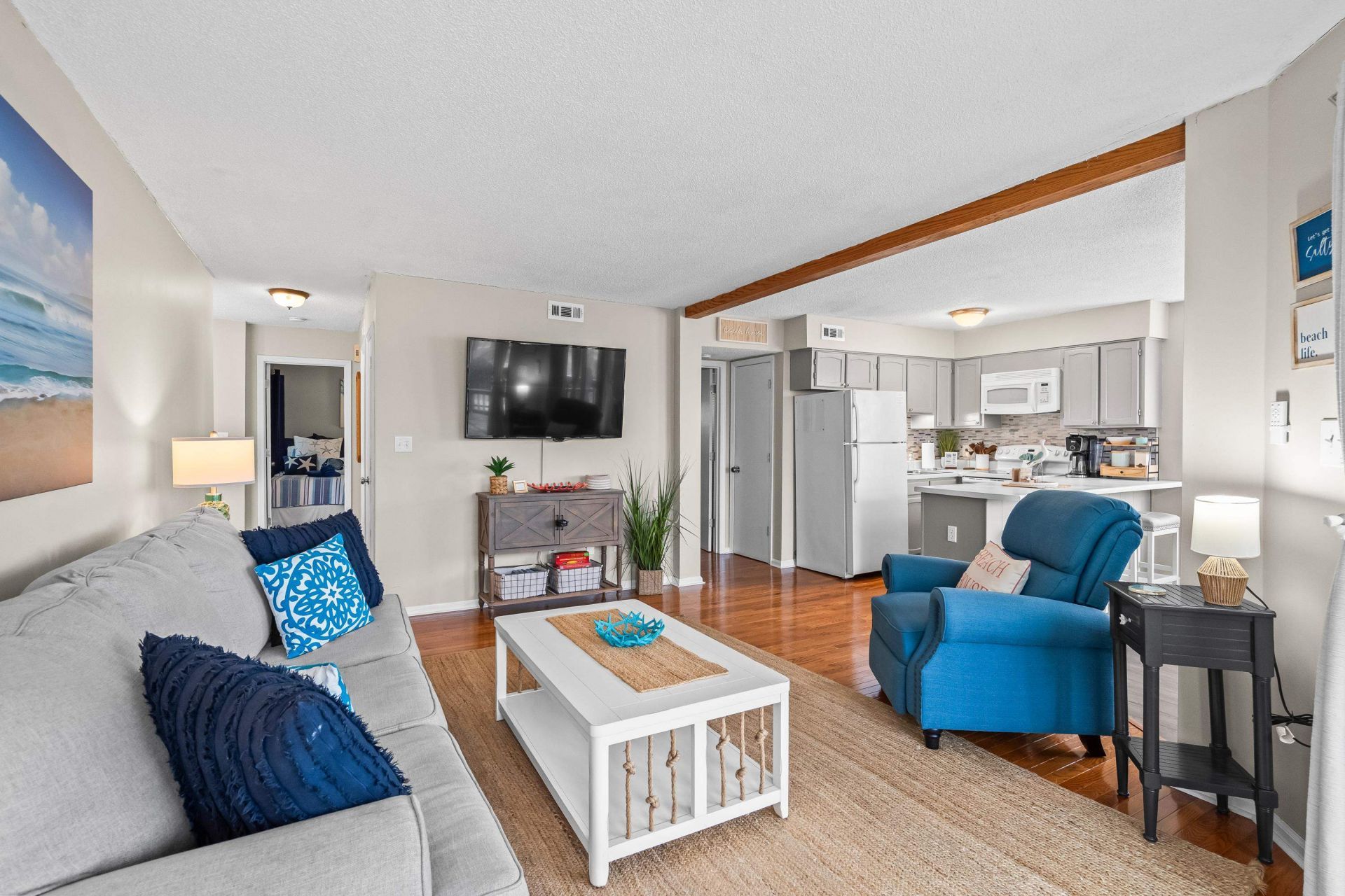 1500 Cenith Dr. Photo 12