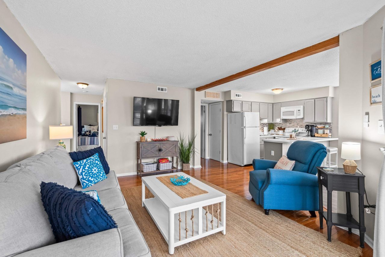 1500 Cenith Dr. Photo 17