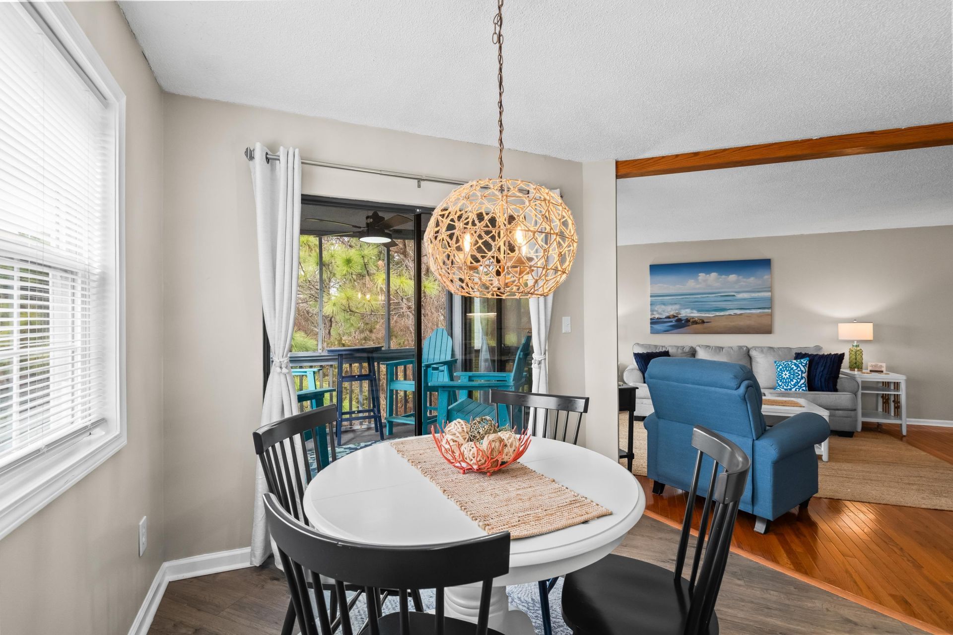 1500 Cenith Dr. Photo 21