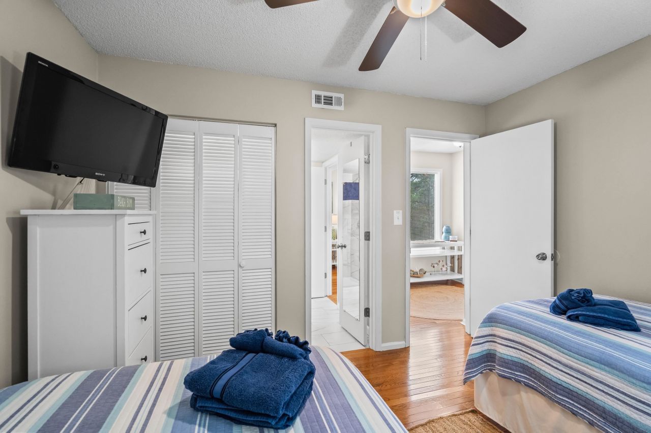 1500 Cenith Dr. Photo 38