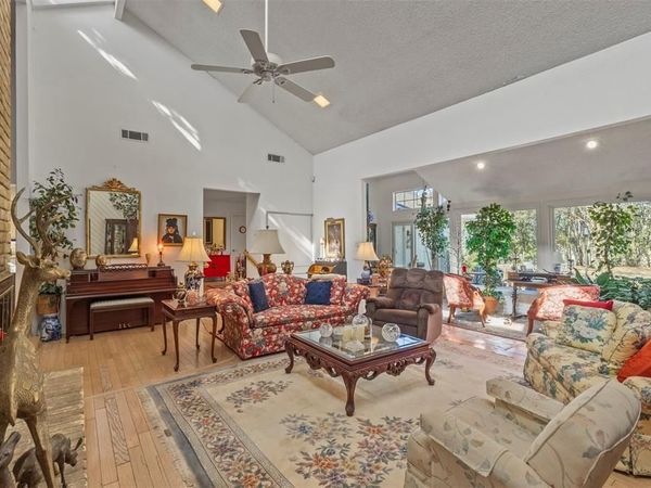 5207 Northmoor Drive, Dallas, TX 75229