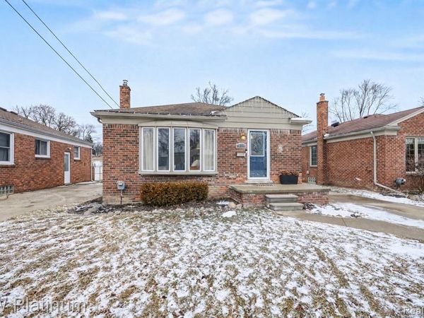 20119 Meier Road, St. Clair Shores, MI 48081