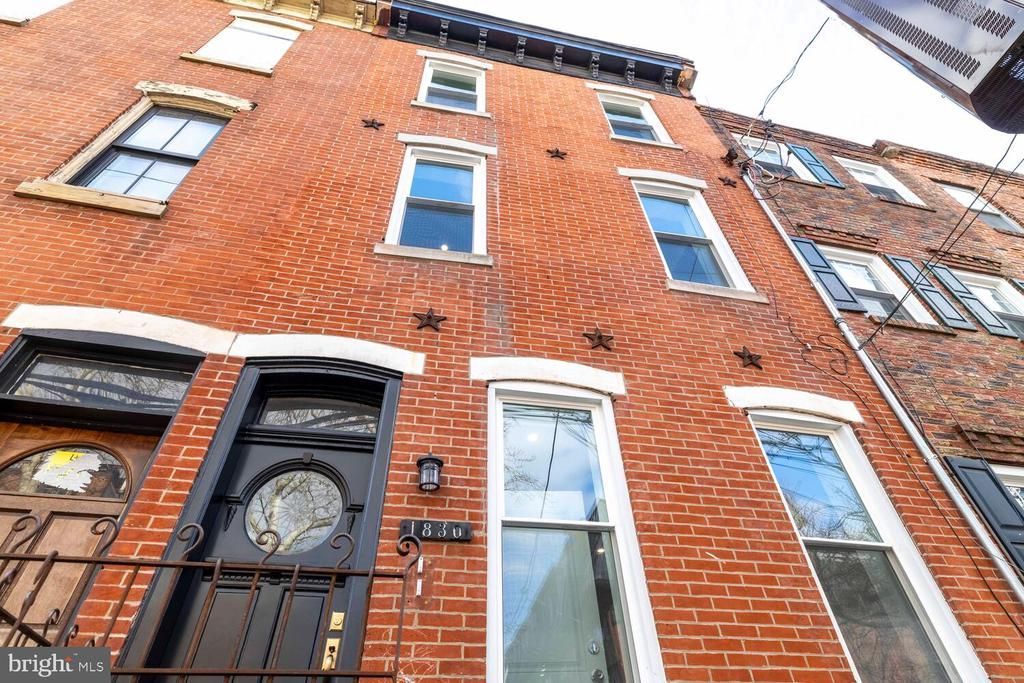 1830 Catharine Street, Philadelphia, PA 19146 Main Photo