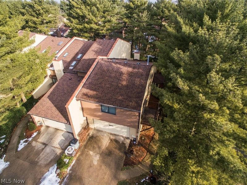 1893 Brookwood Drive, Akron, OH 44313 Photo 3