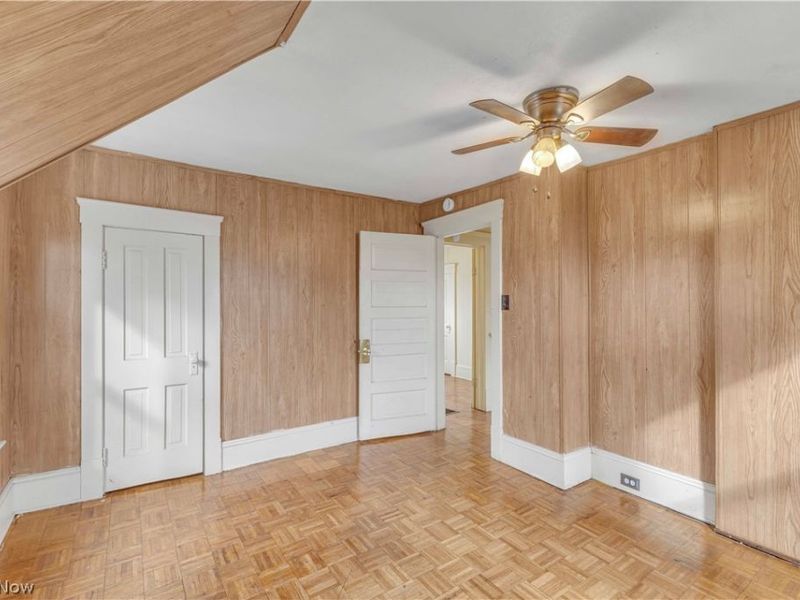 7424 Indiana Avenue, Cleveland, OH 44105 Photo 13