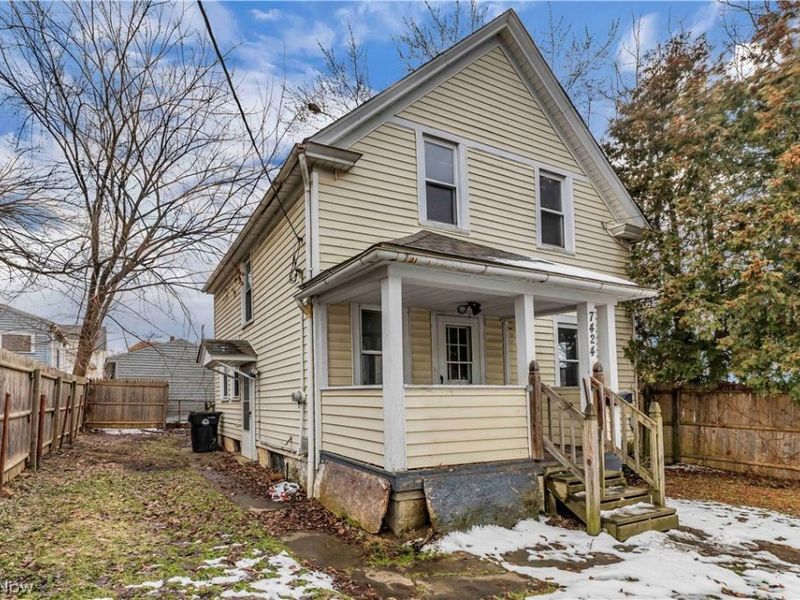 7424 Indiana Avenue, Cleveland, OH 44105 Photo 30