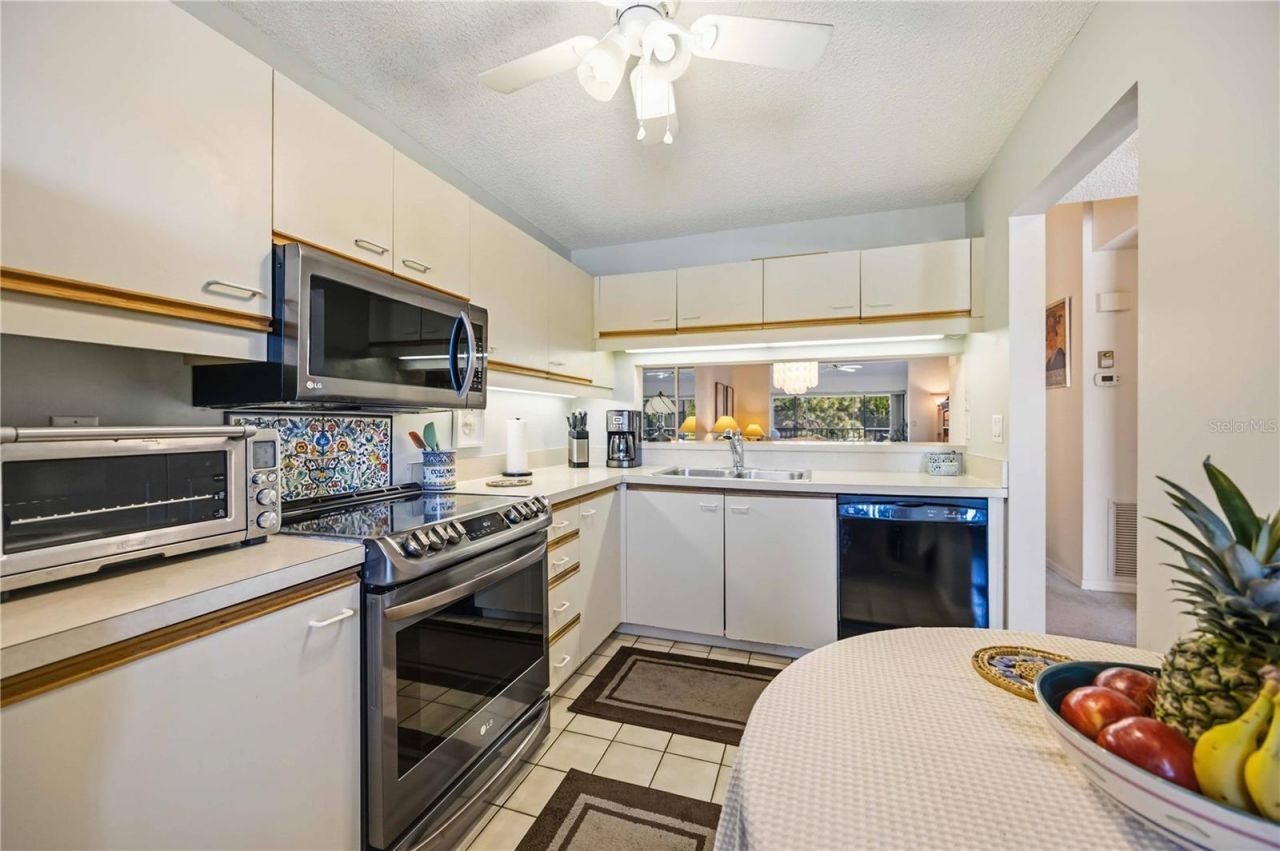 5515 Ashton Way, Unit 5515, Sarasota, FL 34231 Photo
