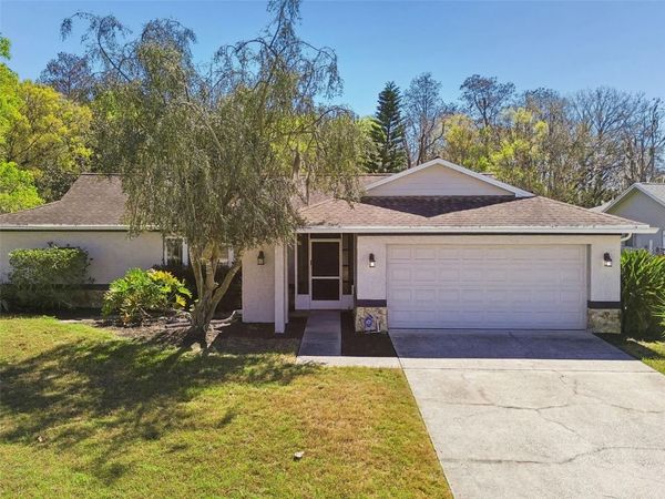 9930 NICKLAUS DRIVE , NEW PORT RICHEY, FL 34655