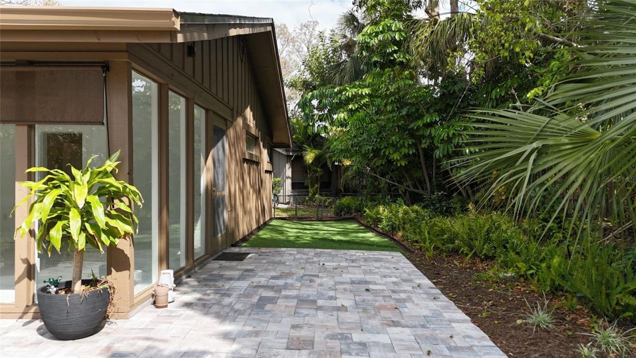 1305 Water Oak Way N, Bradenton, FL 34209 Photo