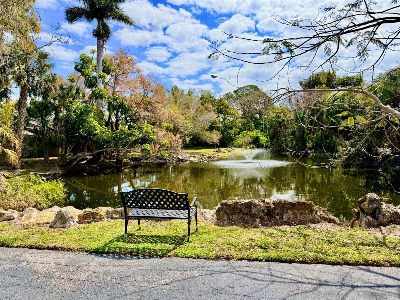 1305 Water Oak Way N, Bradenton, FL 34209 Photo