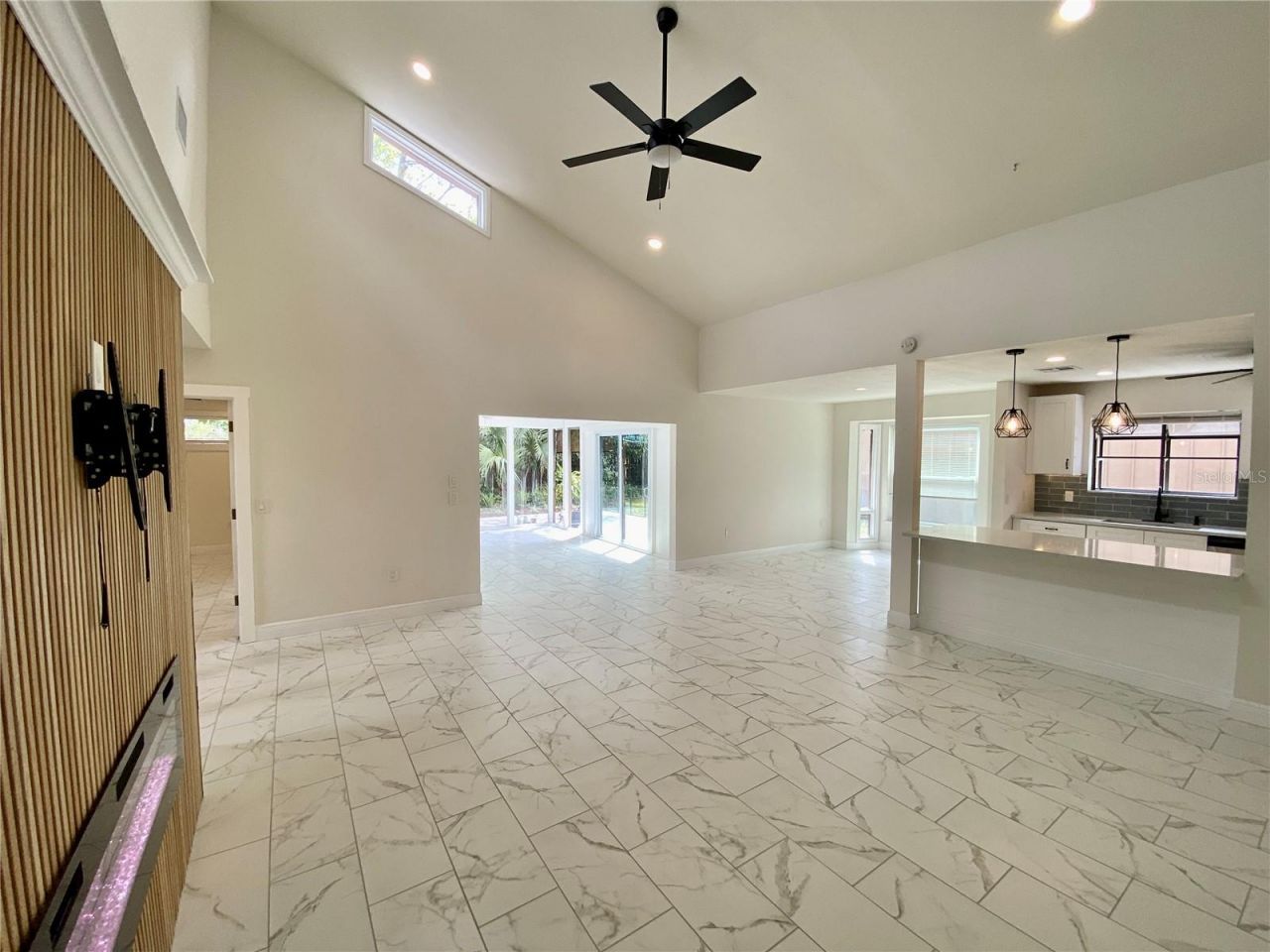 1305 Water Oak Way N, Bradenton, FL 34209 Photo