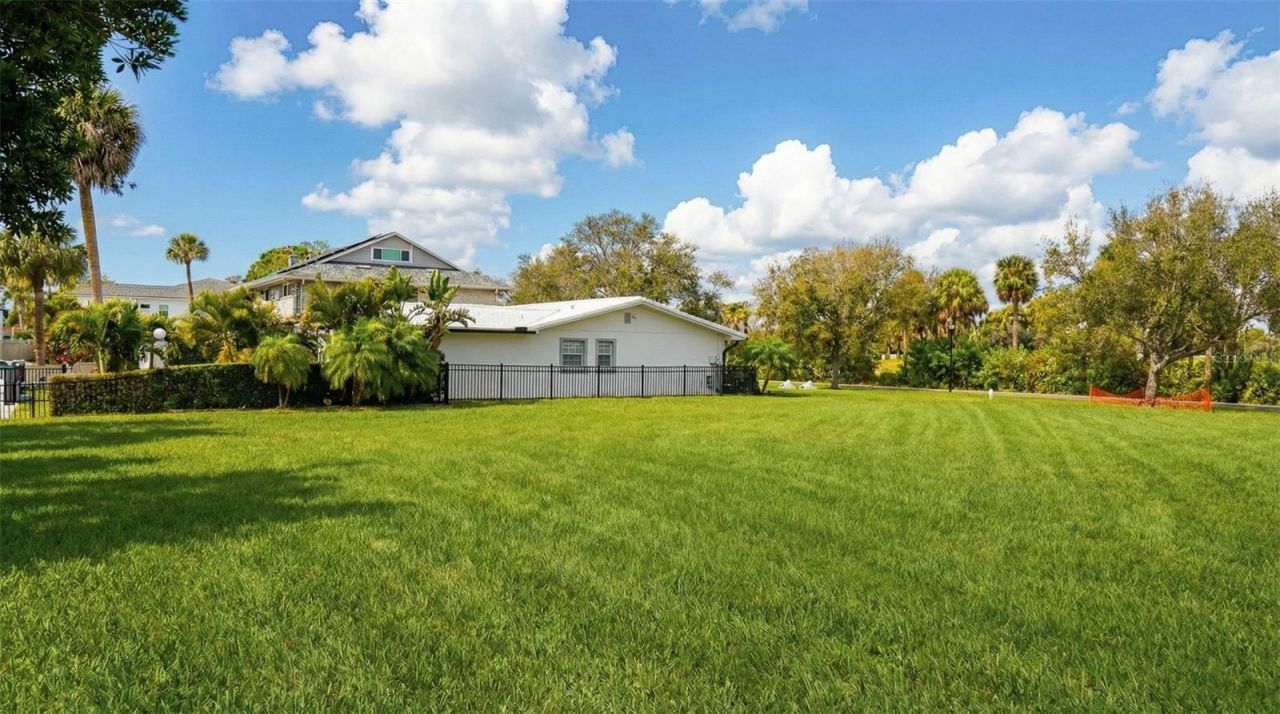3904 Dana Shores Drive, Tampa, FL 33634 Photo