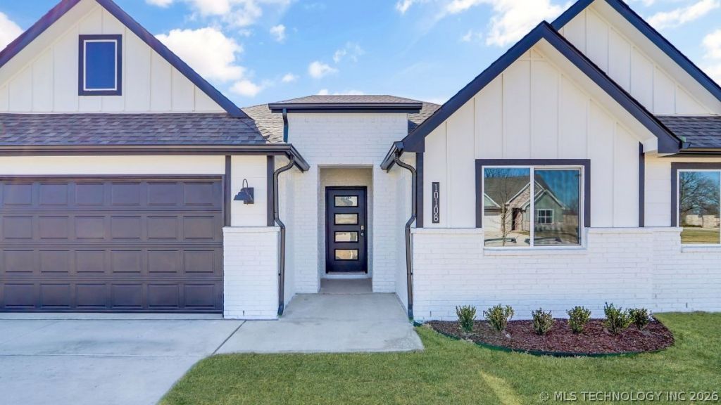 10108 E 131st Place S, Bixby, OK 74014 Main Photo