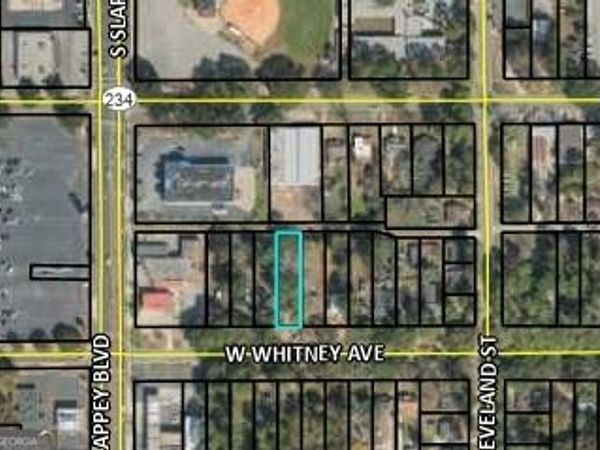 1015 Whitney Avenue, Albany, GA 31701