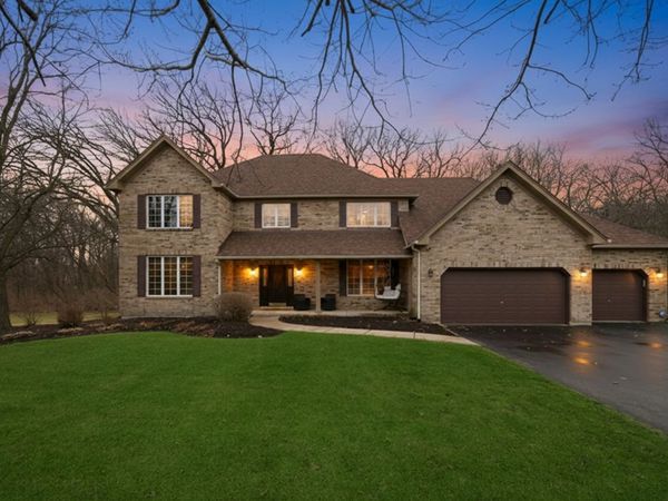 55 OAK CREEK Drive, Yorkville, IL 60560