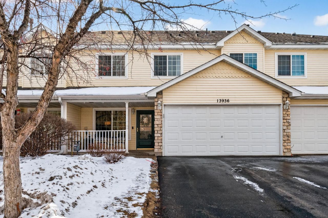 13936 Flay Avenue N, Hugo, MN 55038 Main Photo