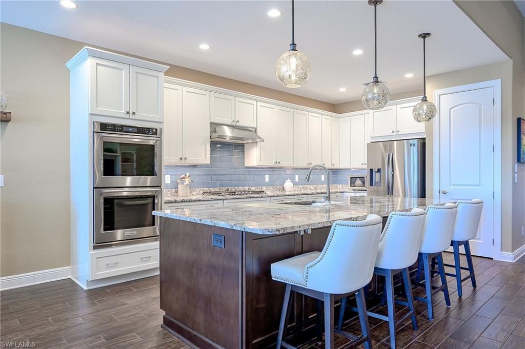 10505 Valencia Lakes Dr, Bonita Springs, FL 34135 Photo