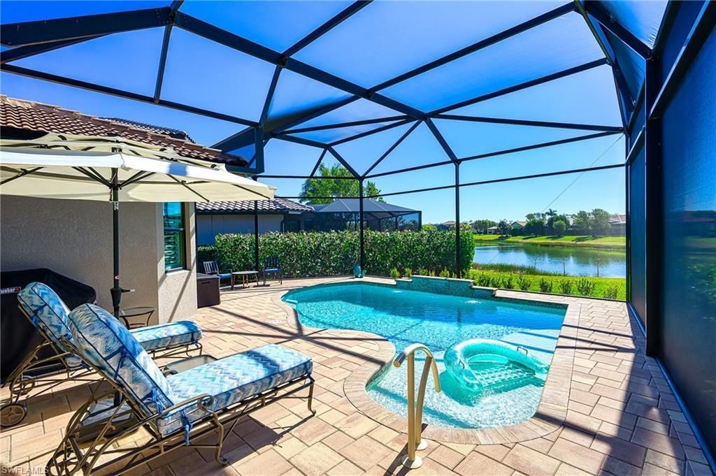 10505 Valencia Lakes Dr, Bonita Springs, FL 34135 Photo