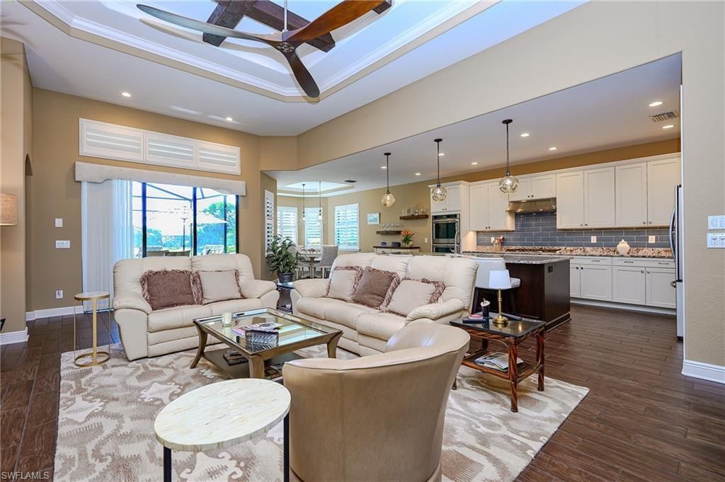 10505 Valencia Lakes Dr, Bonita Springs, FL 34135 Photo